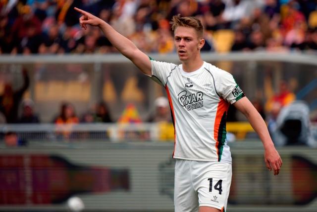 也可能对球, 大理由强留