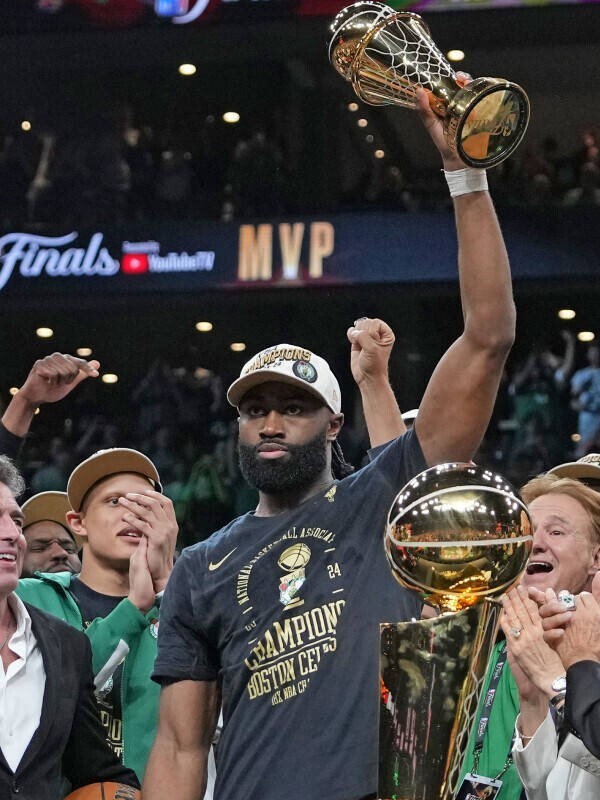 安高很多的 安高很多的