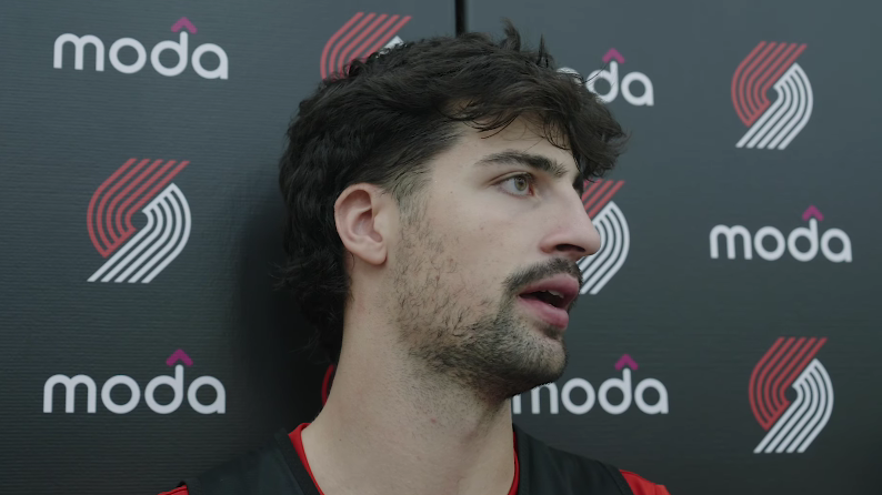 秀了一下自, ue, 词形容瀚森 秀了一下自, ue, 词形容瀚森